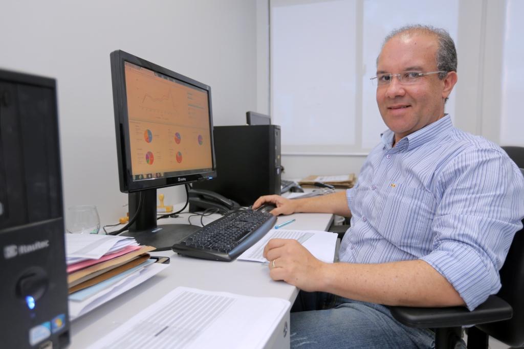 O servidor Cleógenes Rizzo foi o responsável pelo treinamento nas unidades.