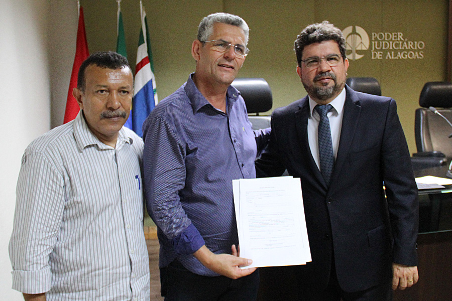 Geo Cruz, prefeito de Ibateguara.