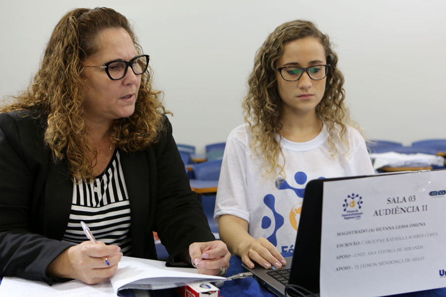 Justiça Itinerante na Universidade Tiradentes (Unit).