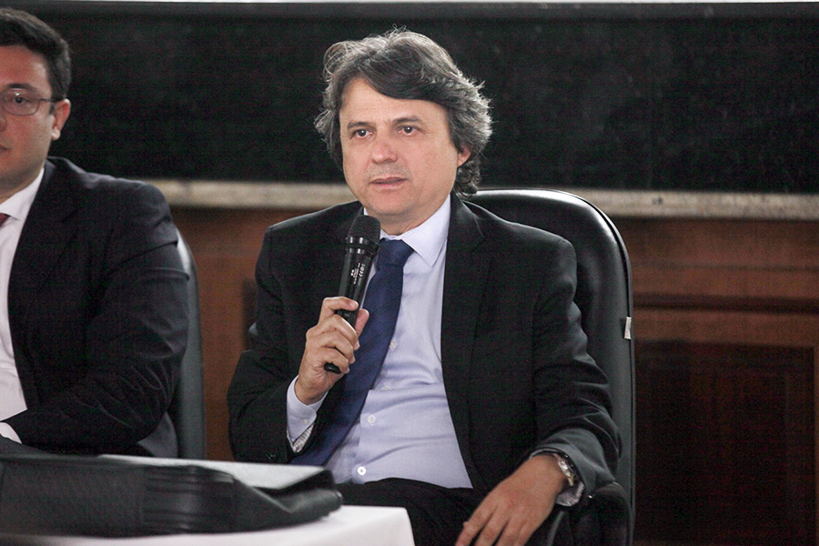 Alberto Jorge Correia de Barros Lima, coordenador Geral de Cursos da Esmal. 