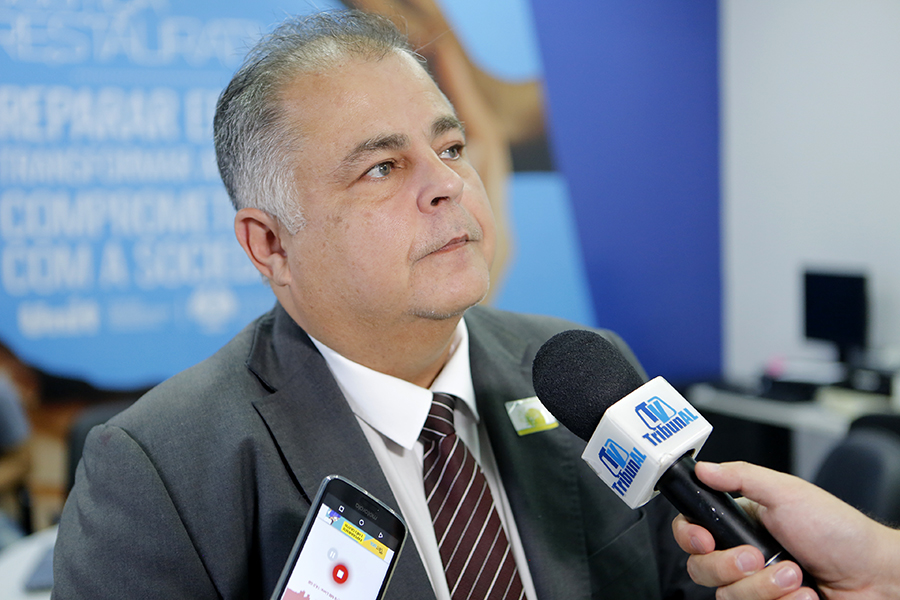 Juiz Cláudio José Gomes Lopes.