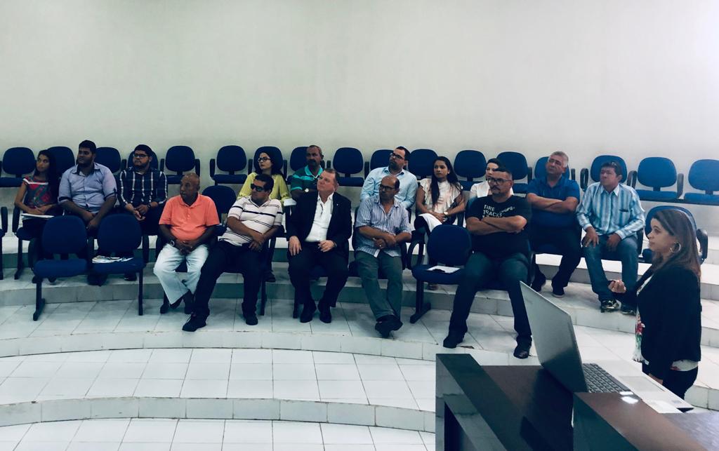 Reunião em Pão de Açúcar