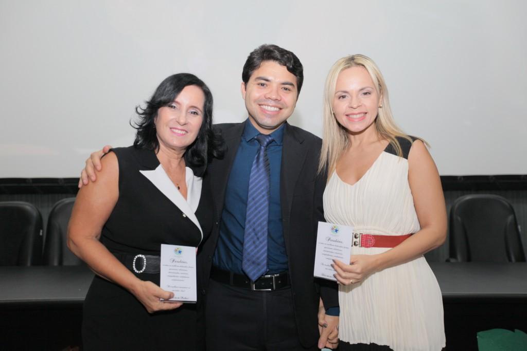 Maristela Pozitano, Hélio Pinheiro e Lorena Sotto-Mayor. Foto: Itawi Albuquerque