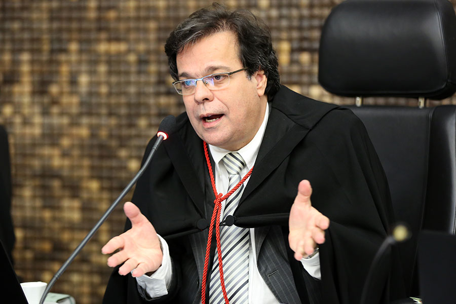 Desembargador Tutmés Airan.