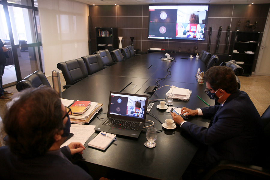 Solenidade virtual do Programa Moradia Legal.