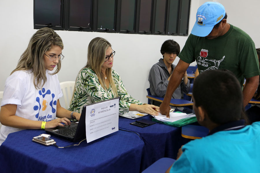 Justiça Itinerante na Universidade Tiradentes (Unit).