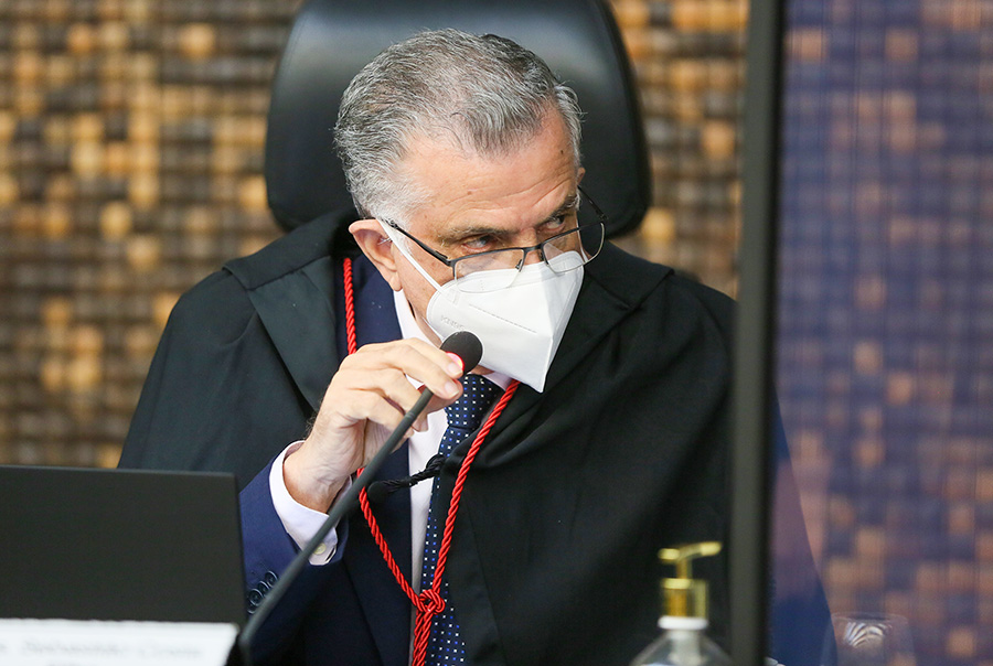 Desembargador Sebastião Costa.