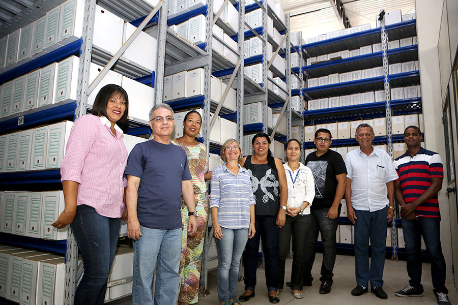Maria Betânia, Gilderto Araújo, Micheline Duarte, Isabel Padilha, Inês Maurício, Suliane Leal, Magno Lima, José Oliveira e José Romildo integram a equipe do Arquivo