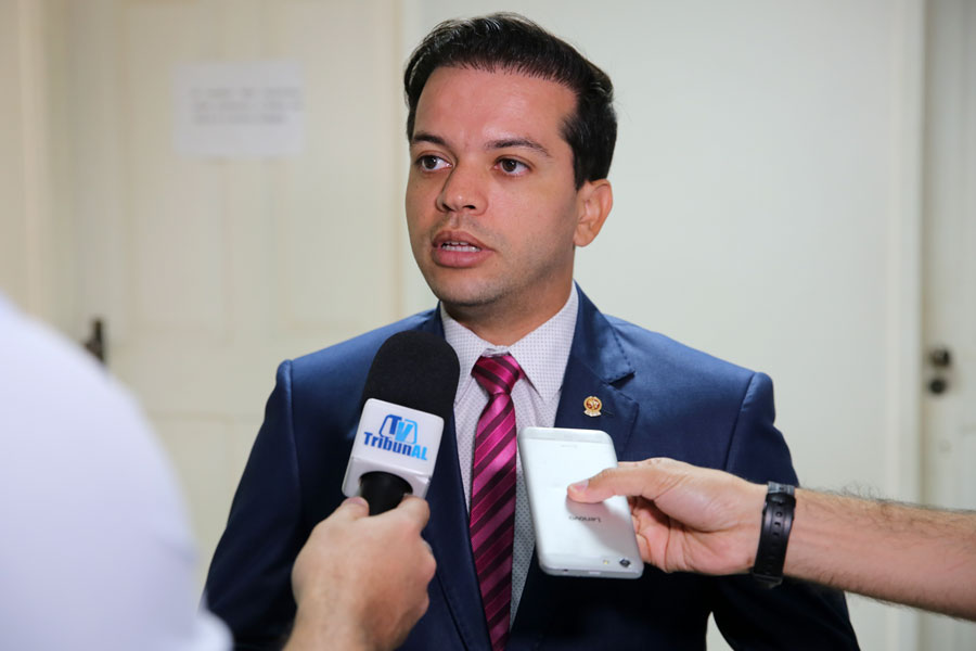 Promotor de Justiça Wesley Oliveira.