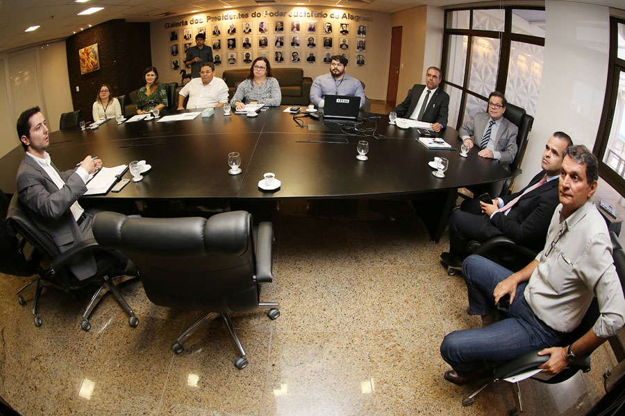 Reunião do Presidente Tutmés Airan com a Compec, na quinta-feira (9).