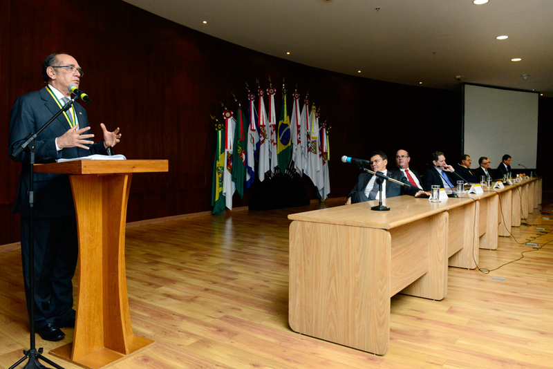 Ministro Gilmar Mendes profere aula magna. Foto: Enfam