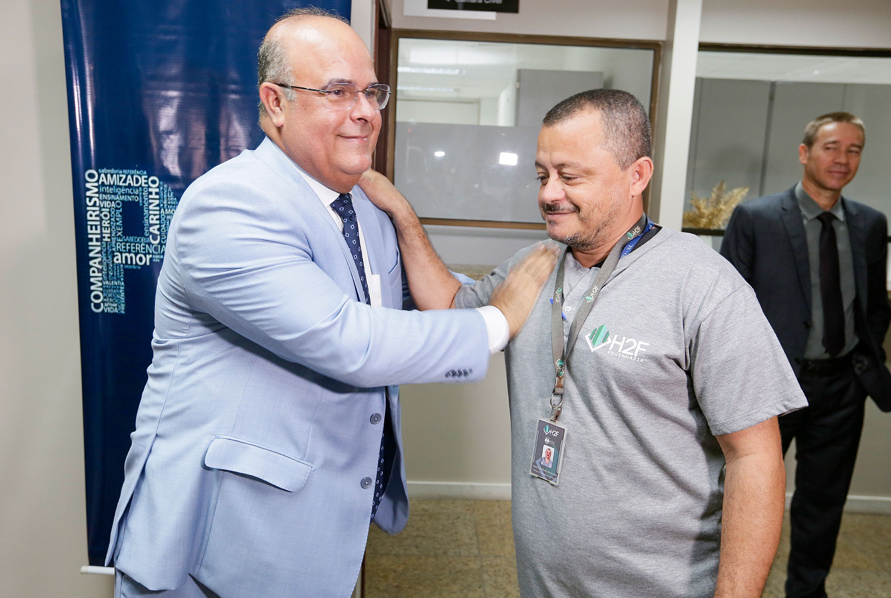 Presidência do TJAL homenageia servidores pais do Judiciário.