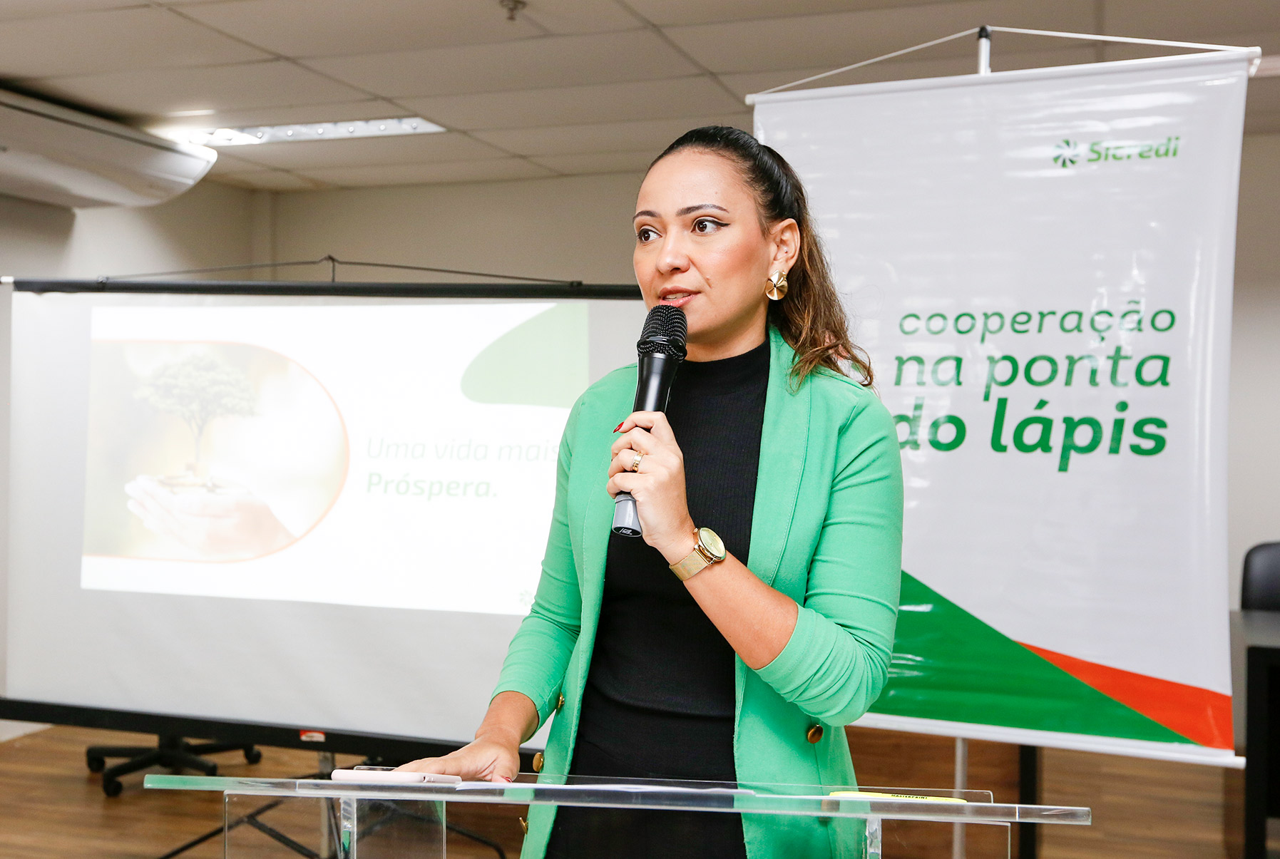 Cerimonialista Adélia Felix.