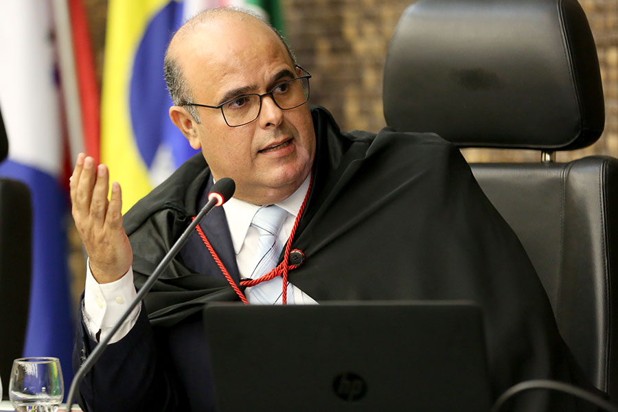 Desembargador Fernando Tourinho.