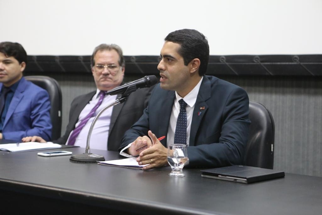 Advogado criminalista Leonardo Moraes.