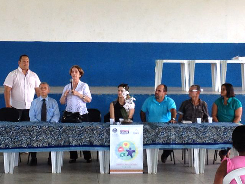 Desembargador Nelma Torres Padilha, coordenadora de Projetos Especiais da Esmal, durante discurso.