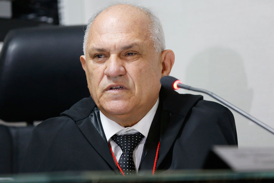 Desembargador Otávio Leão Praxedes.