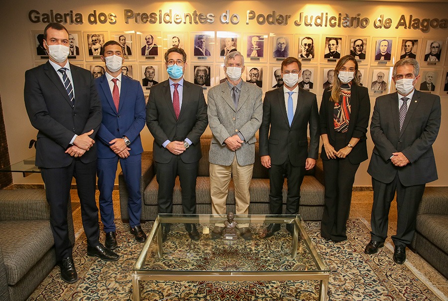 Visita da nova cúpula da OAB/AL, que assumiu em janeiro de 2022, ao TJAL.
