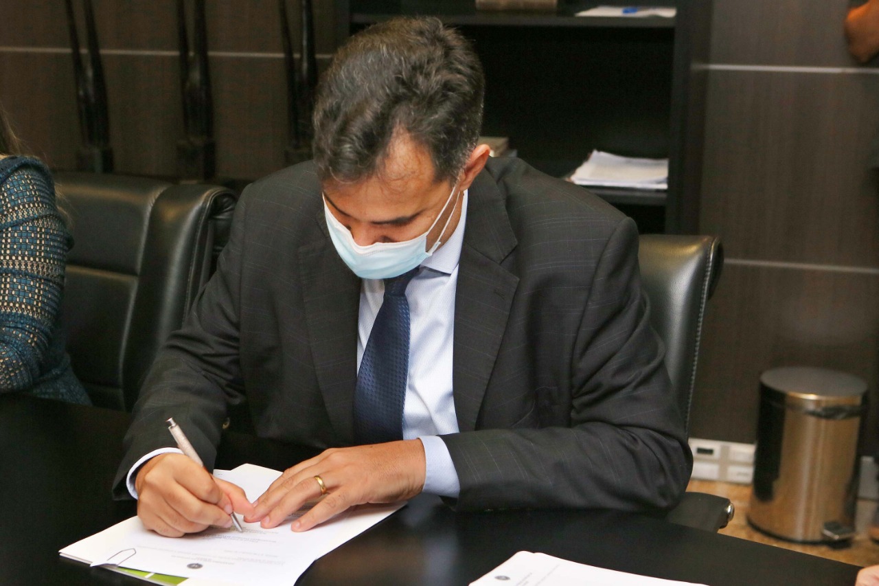 Defensor-geral Carlos Eduardo Monteiro.