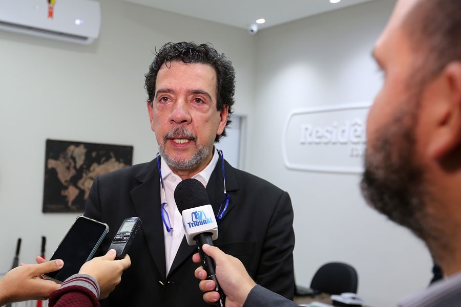 Empresário Hélio Laranjeira.