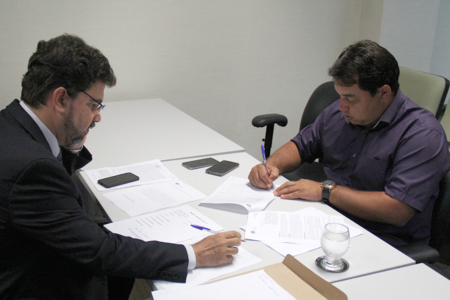 Wil Valença, prefeito de Tanque D'arca.