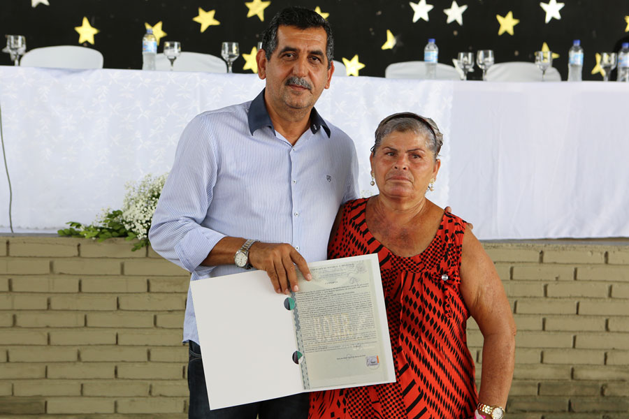 Entrega de títulos do Programa Moradia Legal II em Boca da Mata.