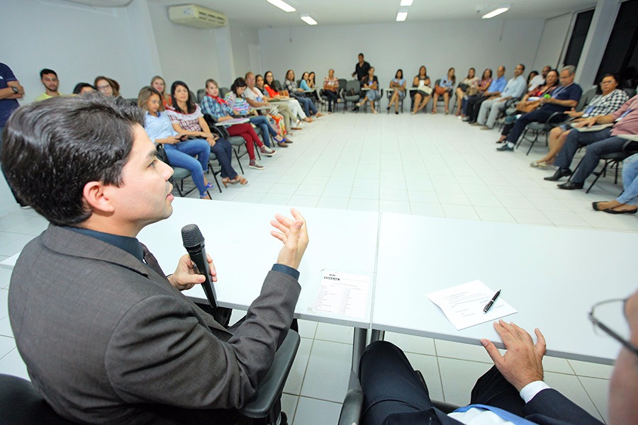 Juiz Hélio Pinheiro coordena o PCJE.