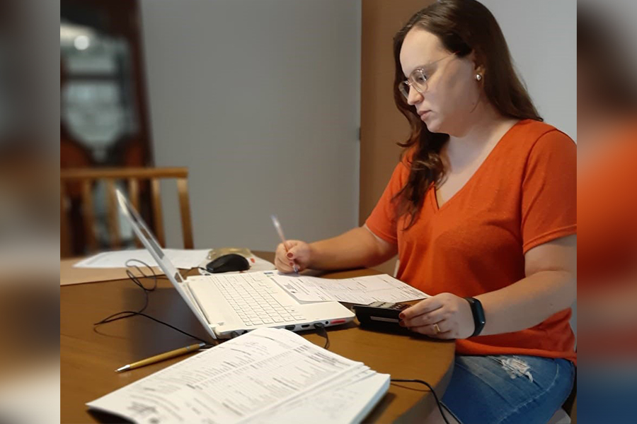 Luana Omena, servidora da Área Técnico Contábil do Extrajudicial.