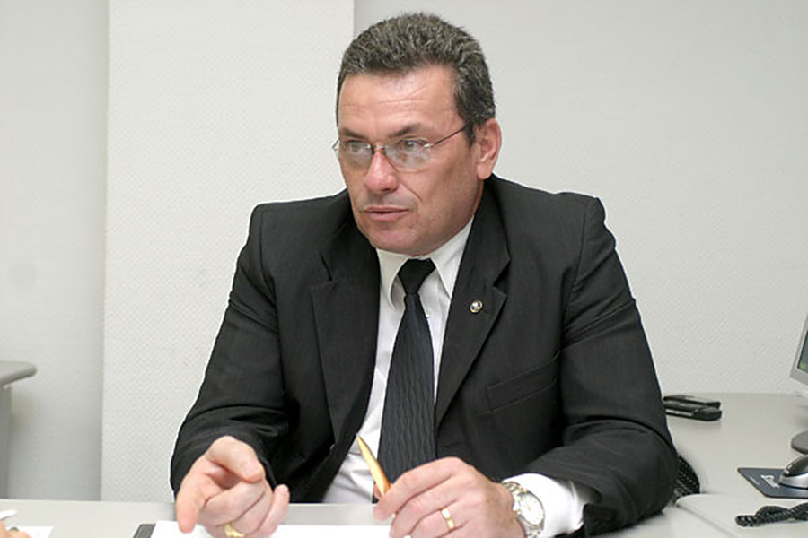 Juiz Domingos de Araújo Lima Neto.