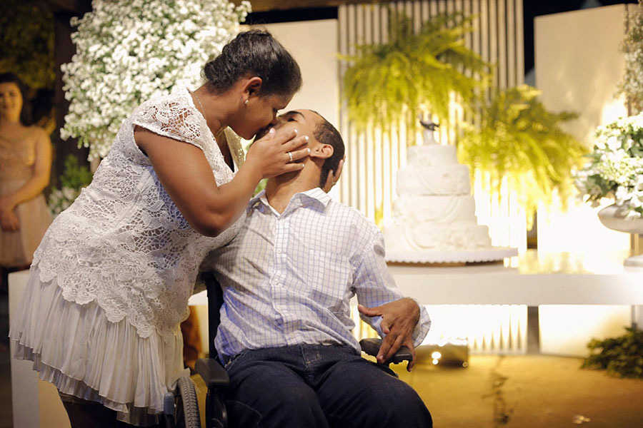 Claudinete Maria da Silva e Amilton Barbosa aproveitaram a oportunidade de casar na solenidade realizada em Capela