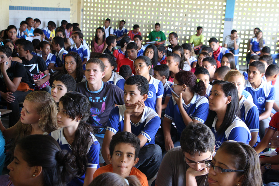 Escola Teotônio Vilela - palestrante juiz José Eduardo Nobre