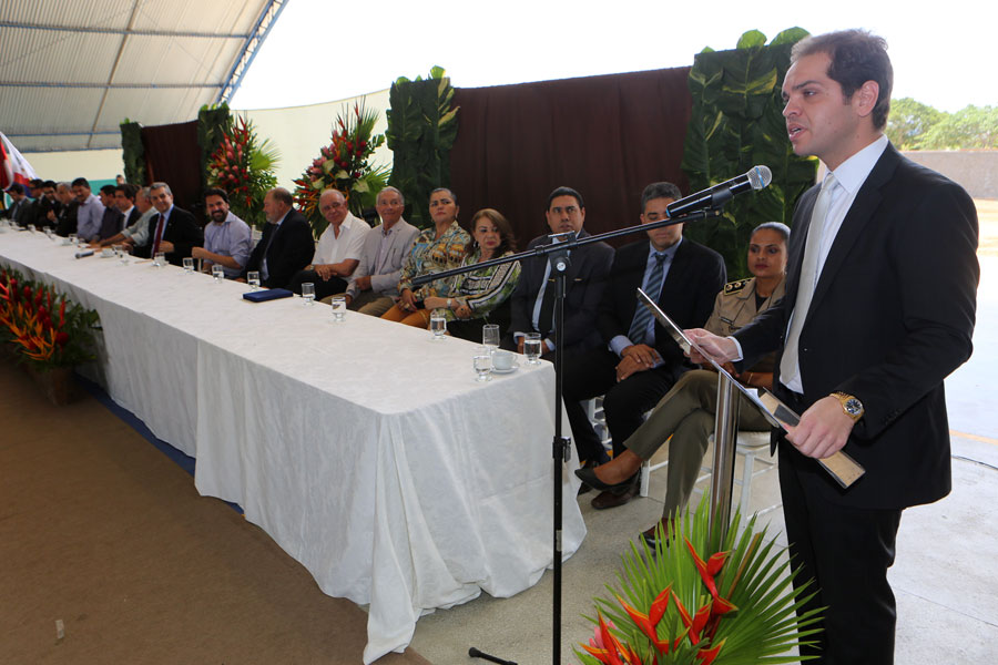 prefeito de Estrela de Alagoas, Arlindo Garrote.