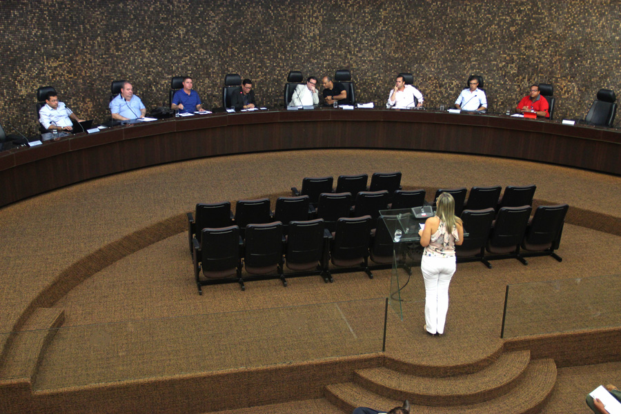 Tutmés Airan ouviu demandas dos servidores do Judiciário de Alagoas.