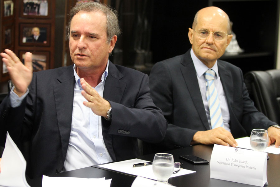 João Toledo, substituto do 1º Registro