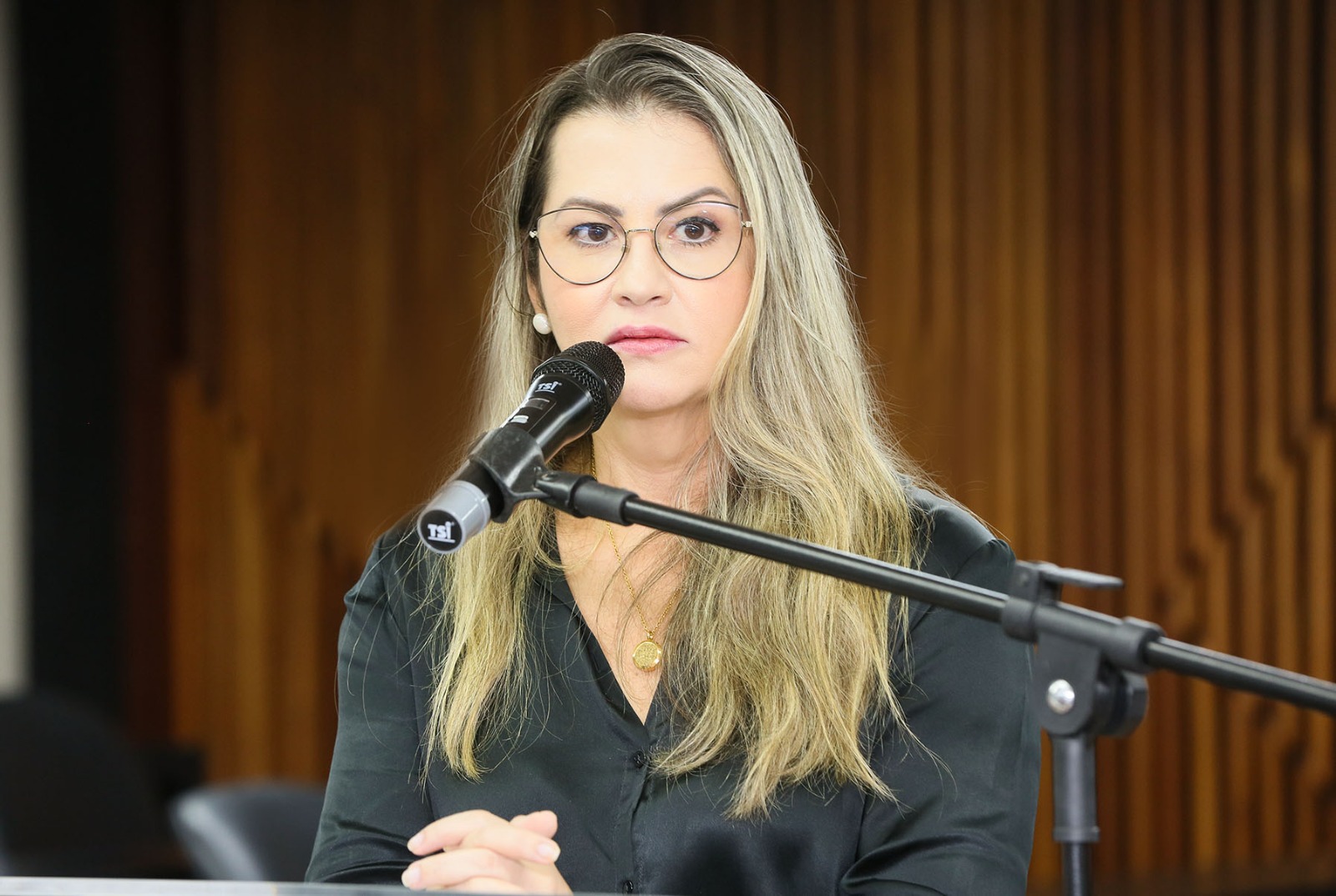 Juíza Emanuela Porangaba.