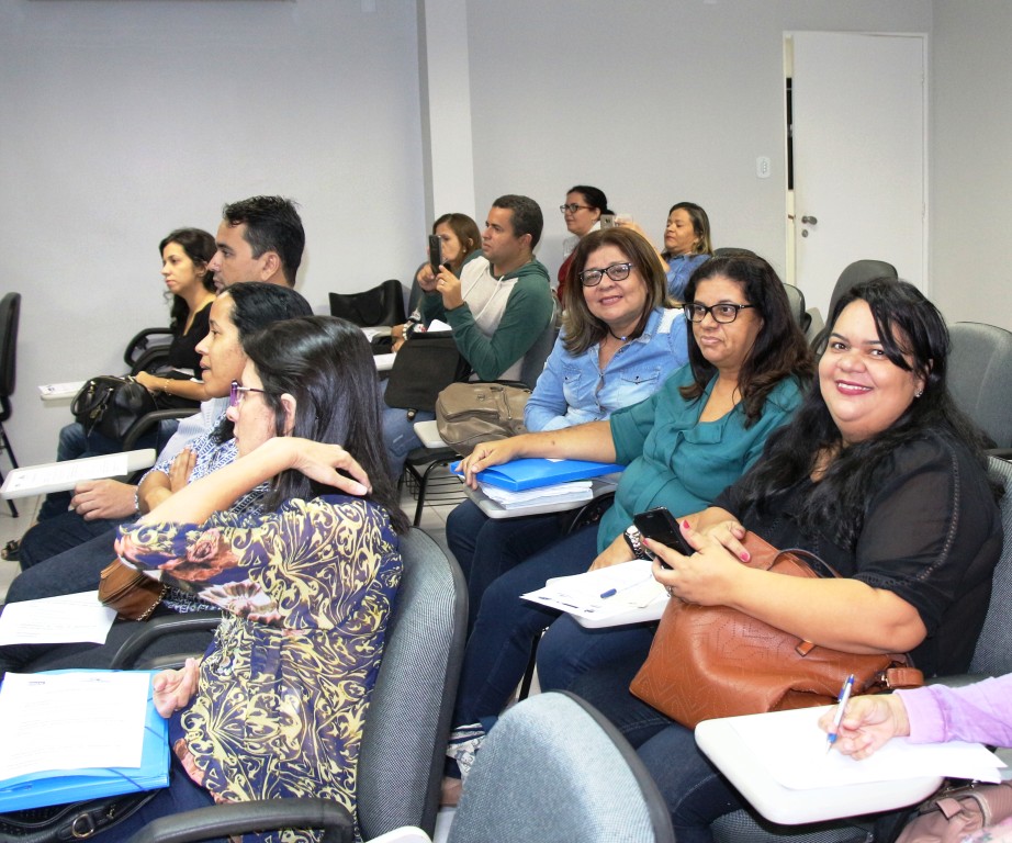 Educadores da Seduc e da Semed irão participar do curso. 