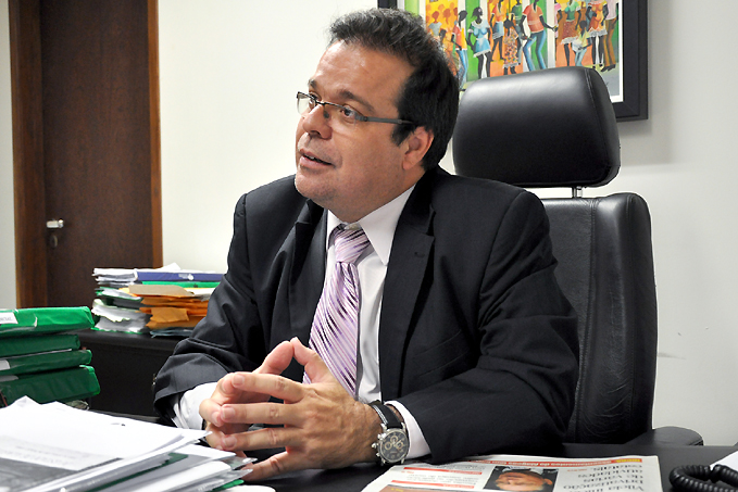 Desembargador Tutmés Airan presidirá comissão que investigará posse irregular