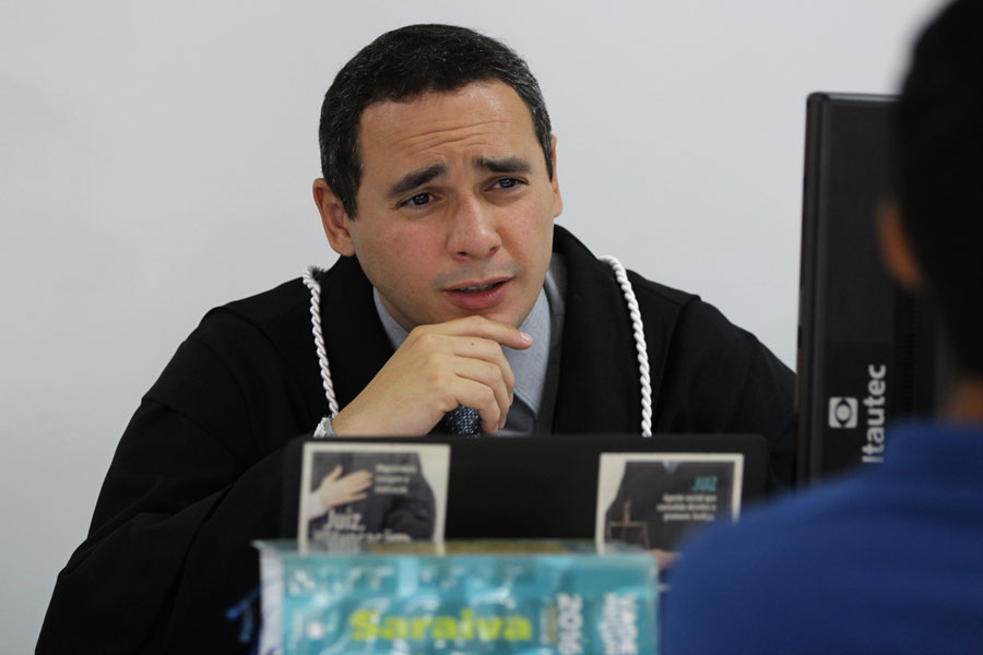 Juiz José Eduardo Nobre Carlos,  titular da 2ª Vara da Comarca.
