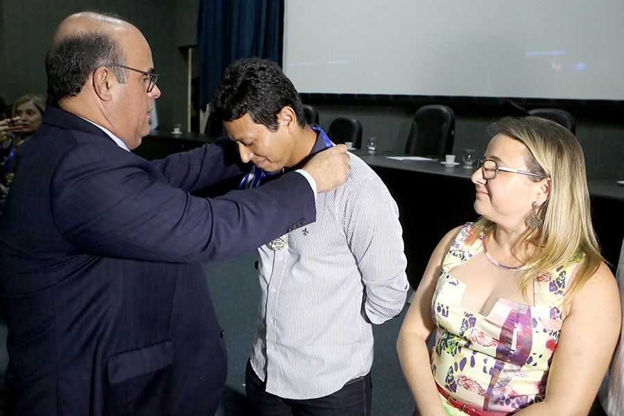 Professores também foram homenageados. Foto: Caio Loureiro