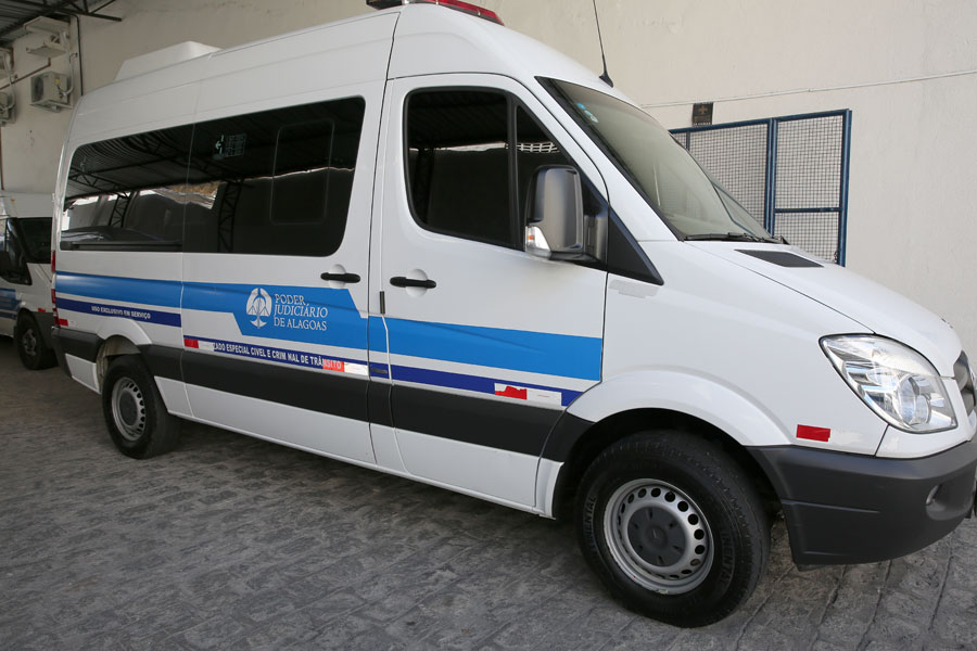 Foto da Van da Justiça Volante