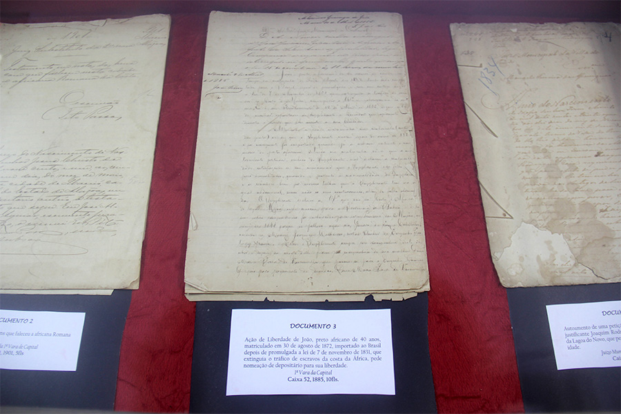 Documentos do arquivo Judiciário, de meados do século XIX