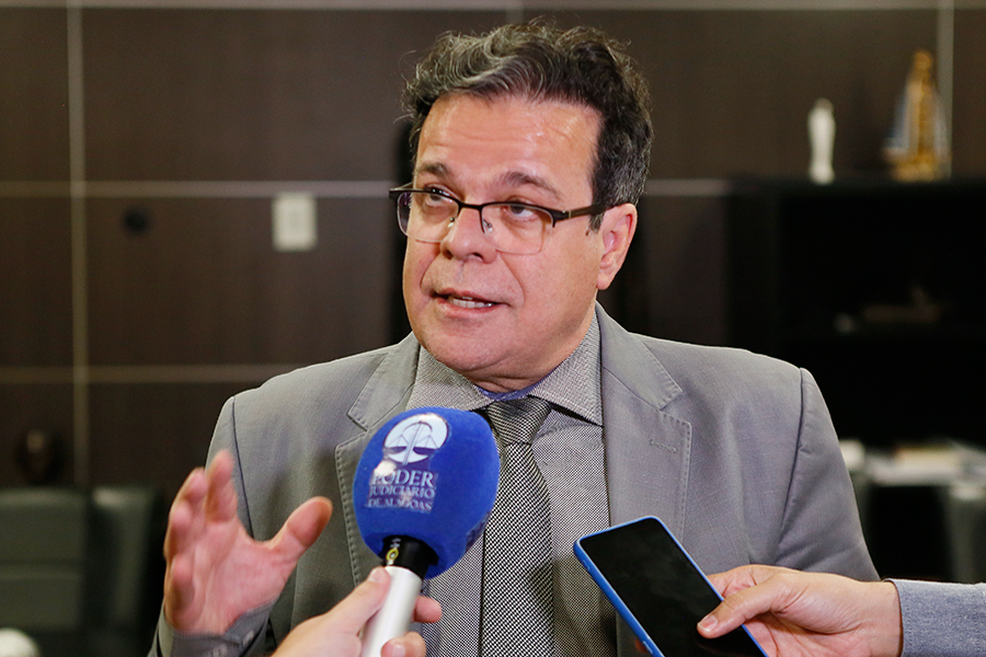 Desembargador Tutmés Airan.