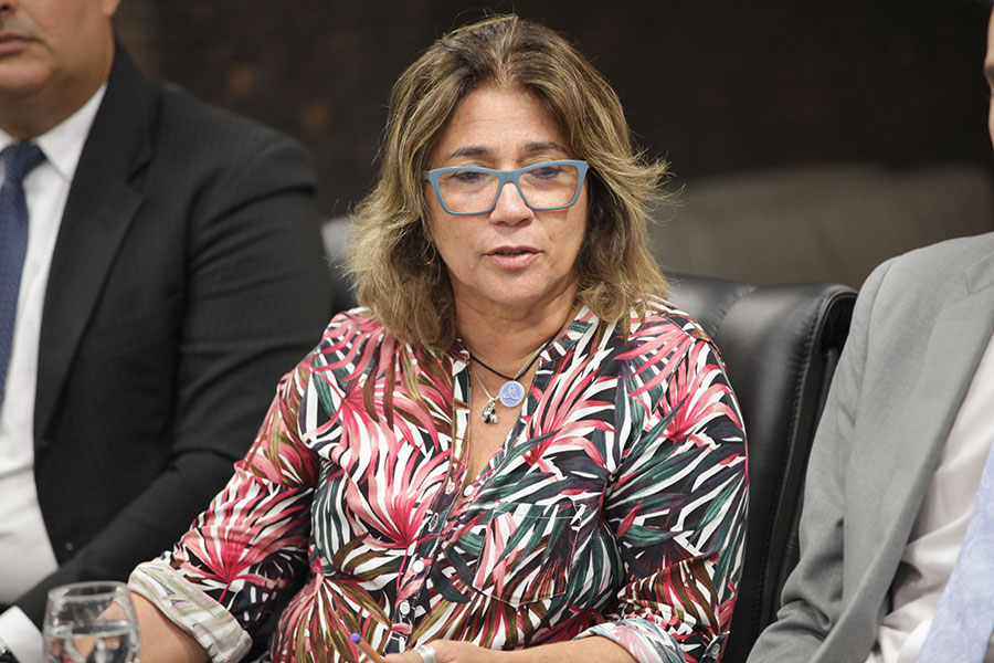 Maria Goretti Bezerra - Diretora do Departamento Financeiro de Pessoal