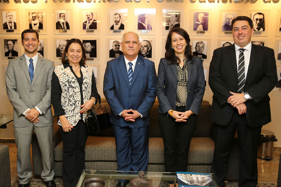 Ygor Figueirêdo, Maria Valéria, Otávio Praxedes, Sylvia Dias e Alexandre Sodré.