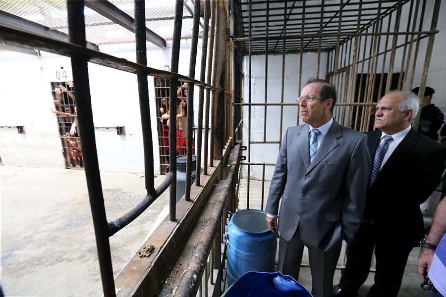 Juiz da Vara de Execuções Penais, José Braga Neto e o desembargador do TJ-AL, Otávio Praxedes.