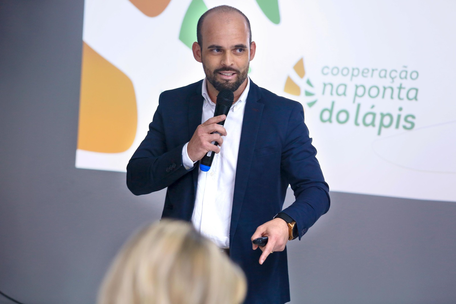 Gerente Rogério Santos