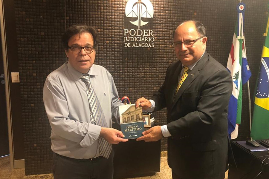Presidente Tutmés Airan e o vice-almirante Wilson Pereira