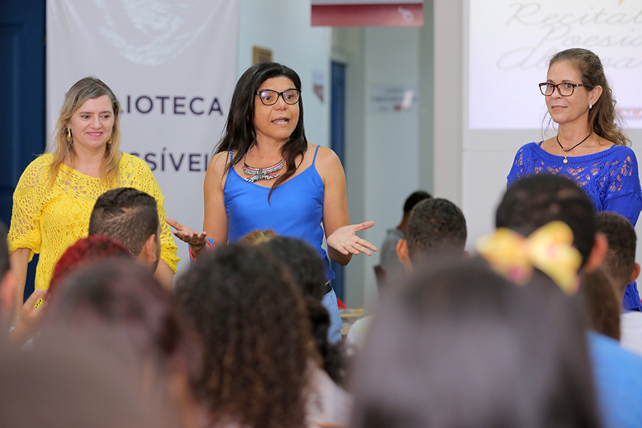 Equipe do PCJE apresentou programa para os aluno. 