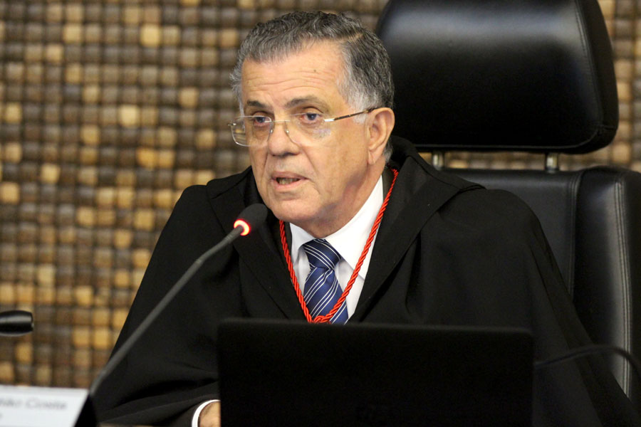 Desembargador Sebastião Costa Filho.