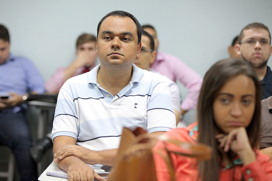 Estudante Alexandre Lino